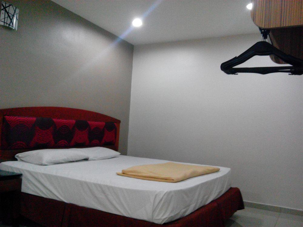 De Mawardah Hotel Malacca Esterno foto