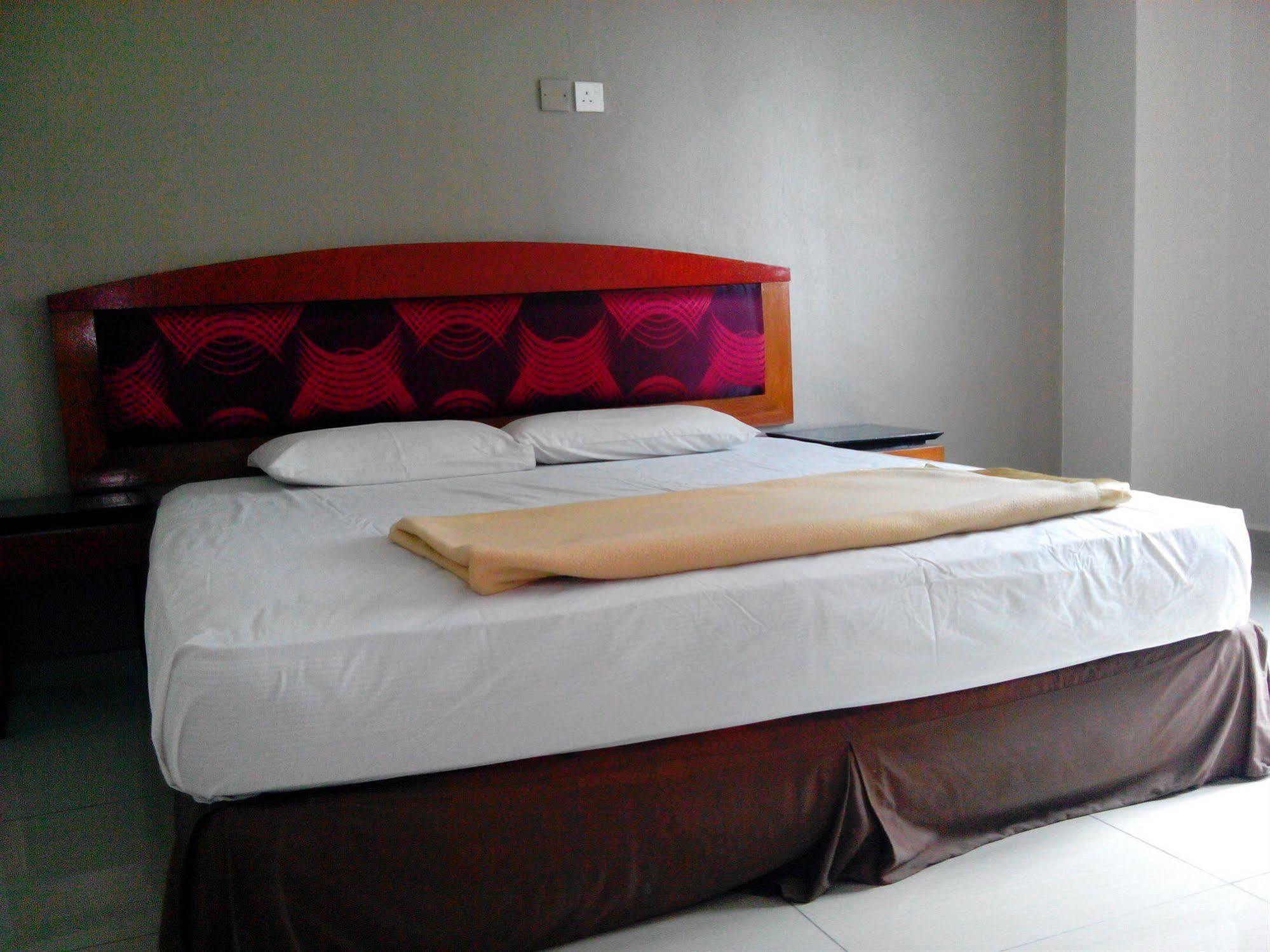 De Mawardah Hotel Malacca Esterno foto