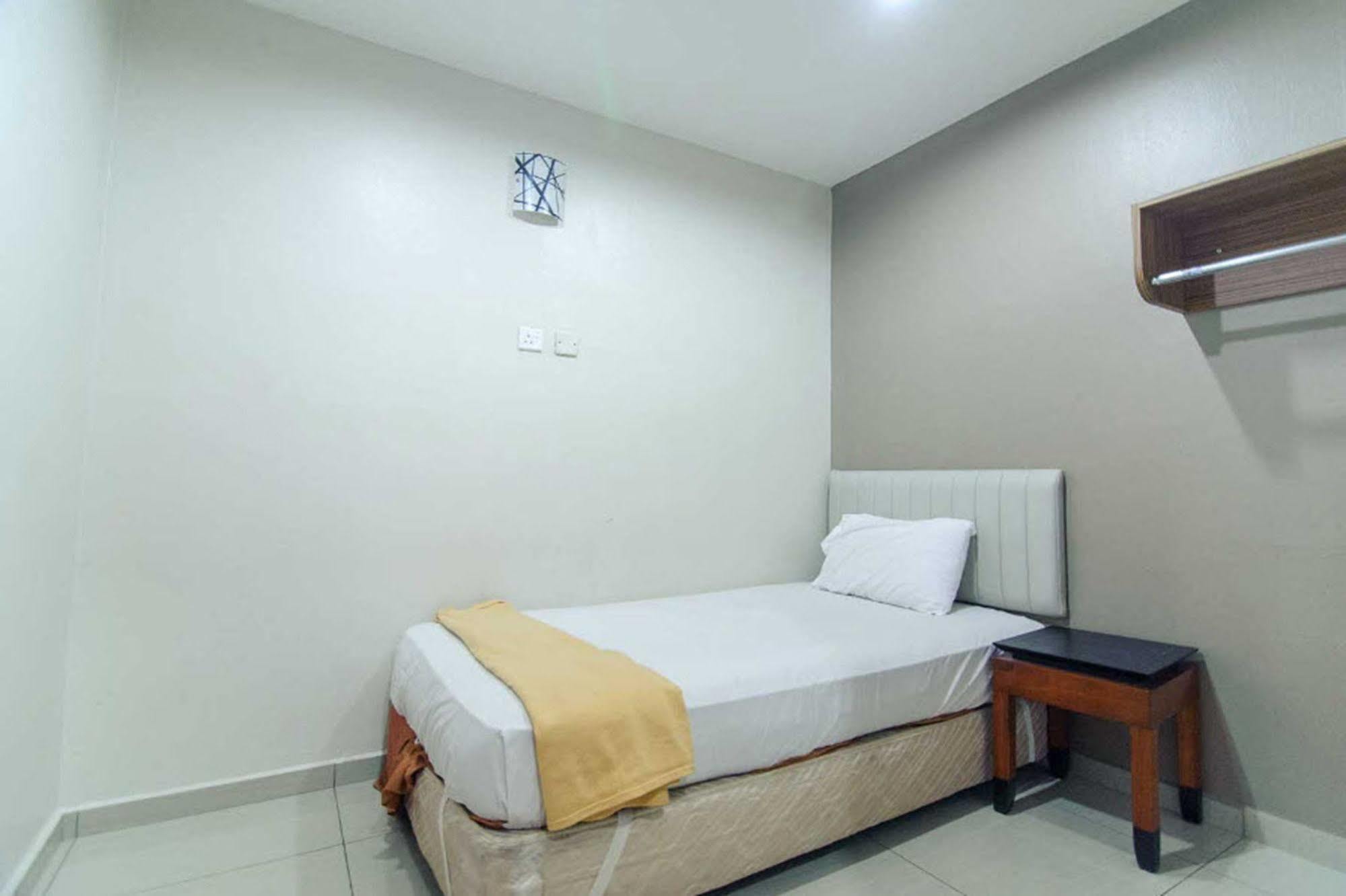 De Mawardah Hotel Malacca Esterno foto