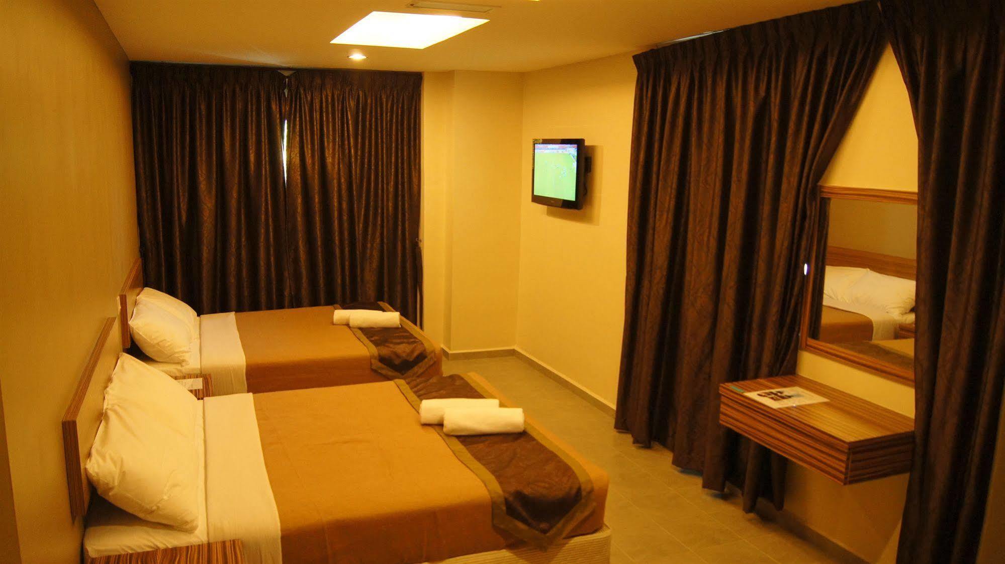 De Mawardah Hotel Malacca Esterno foto